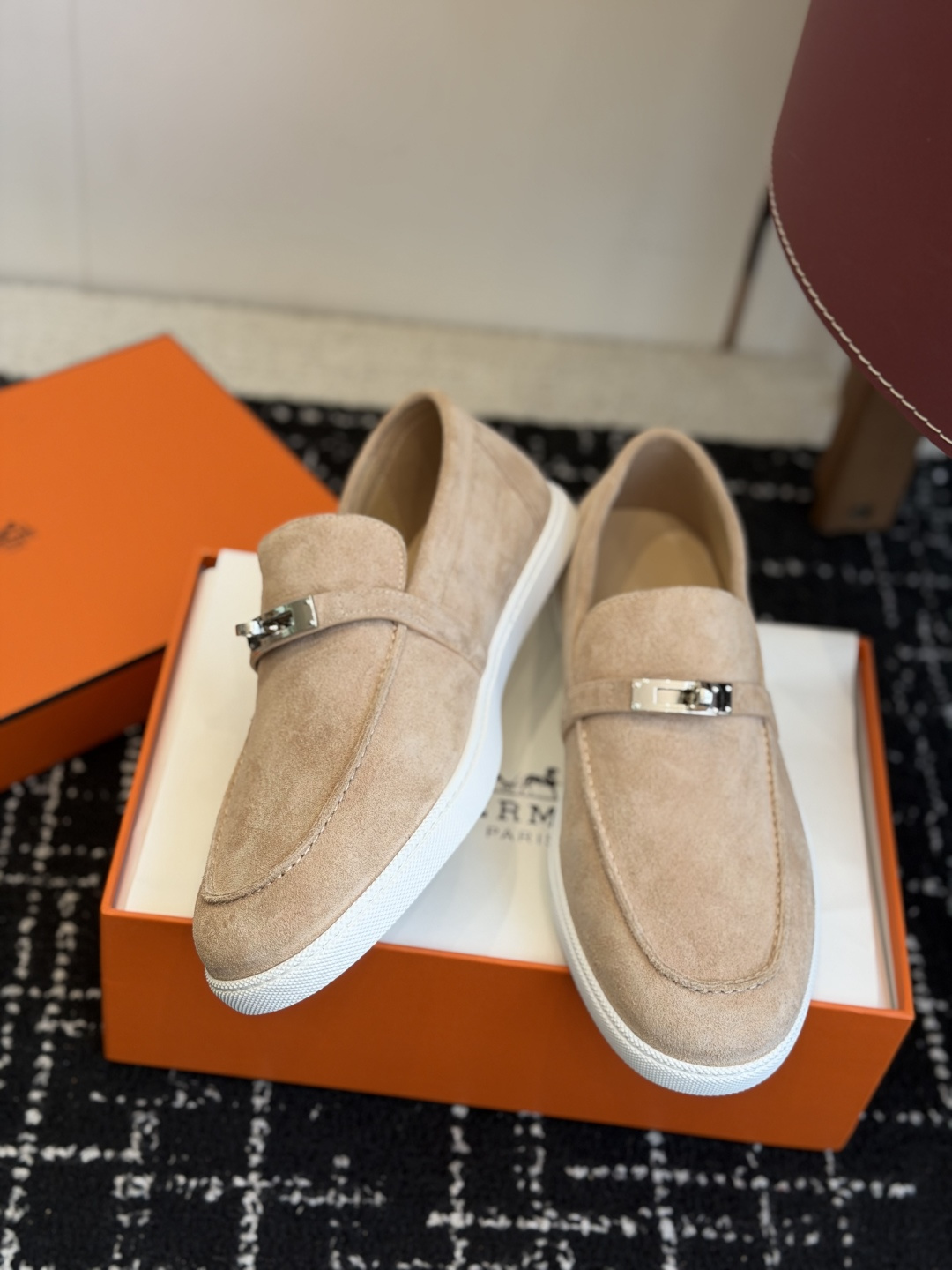 代购级Hermes 爱马仕 H家 Game kelly扣厚底乐福鞋小牛皮乐福鞋风格免系带休闲运动鞋，搭配