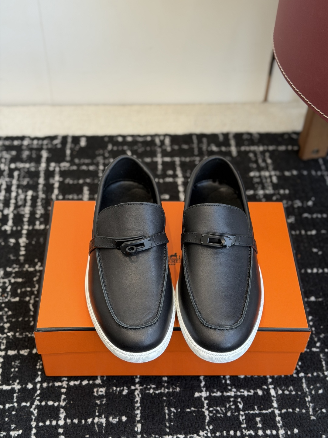代购级Hermes 爱马仕 H家 Game kelly扣厚底乐福鞋小牛皮乐福鞋风格免系带休闲运动鞋，搭配