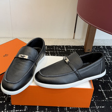 代购级Hermes 爱马仕 H家 Game kelly扣厚底乐福鞋小牛皮乐福鞋风格免系带休闲运动鞋,搭配 代购级Hermes 爱马仕 H家 Game kelly扣厚底乐福鞋小牛皮乐福鞋风格免系带休闲运动鞋,搭配