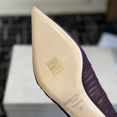 代购级Jimmy Choo 26ss 春夏 系列JC新款 高跟凉鞋模糊鞋履与珠宝配饰之间的界线 鲜明 J 代购级Jimmy Choo 26ss 春夏 系列JC新款 高跟凉鞋模糊鞋履与珠宝配饰之间的界线 鲜明 J