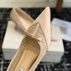 代购级Jimmy Choo 26ss 春夏 系列JC新款 高跟凉鞋模糊鞋履与珠宝配饰之间的界线 鲜明 J 代购级Jimmy Choo 26ss 春夏 系列JC新款 高跟凉鞋模糊鞋履与珠宝配饰之间的界线 鲜明 J
