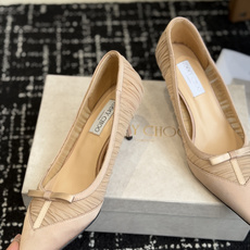 代购级Jimmy Choo 26ss 春夏 系列JC新款 高跟凉鞋模糊鞋履与珠宝配饰之间的界线 鲜明 J 代购级Jimmy Choo 26ss 春夏 系列JC新款 高跟凉鞋模糊鞋履与珠宝配饰之间的界线 鲜明 J