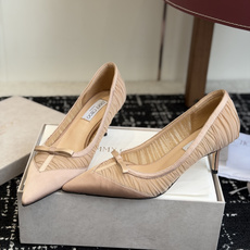 代购级Jimmy Choo 26ss 春夏 系列JC新款 高跟凉鞋模糊鞋履与珠宝配饰之间的界线 鲜明 J 代购级Jimmy Choo 26ss 春夏 系列JC新款 高跟凉鞋模糊鞋履与珠宝配饰之间的界线 鲜明 J