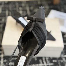 代购级Jimmy Choo 26ss 春夏 系列JC新款 高跟凉鞋模糊鞋履与珠宝配饰之间的界线 鲜明 J 代购级Jimmy Choo 26ss 春夏 系列JC新款 高跟凉鞋模糊鞋履与珠宝配饰之间的界线 鲜明 J