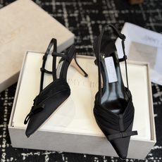 代购级Jimmy Choo 26ss 春夏 系列JC新款 高跟凉鞋模糊鞋履与珠宝配饰之间的界线 鲜明 J 代购级Jimmy Choo 26ss 春夏 系列JC新款 高跟凉鞋模糊鞋履与珠宝配饰之间的界线 鲜明 J