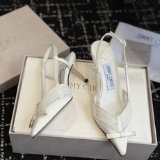 代购级Jimmy Choo 26ss 春夏 系列JC新款 高跟凉鞋模糊鞋履与珠宝配饰之间的界线 鲜明 J 代购级Jimmy Choo 26ss 春夏 系列JC新款 高跟凉鞋模糊鞋履与珠宝配饰之间的界线 鲜明 J
