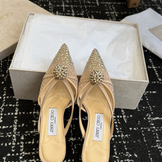 代购级Jimmy Choo 26ss 春夏 系列JC新款 高跟拖鞋 凉鞋模糊鞋履与珠宝配饰之间的界线 鲜 代购级Jimmy Choo 26ss 春夏 系列JC新款 高跟拖鞋 凉鞋模糊鞋履与珠宝配饰之间的界线 鲜
