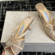 代购级Jimmy Choo 26ss 春夏 系列JC新款 高跟拖鞋 凉鞋模糊鞋履与珠宝配饰之间的界线 鲜 代购级Jimmy Choo 26ss 春夏 系列JC新款 高跟拖鞋 凉鞋模糊鞋履与珠宝配饰之间的界线 鲜