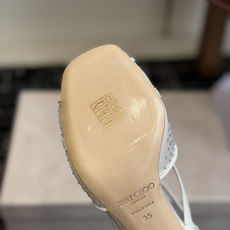 代购级Jimmy Choo 26ss 春夏 系列JC新款 高跟拖鞋 凉鞋模糊鞋履与珠宝配饰之间的界线 鲜 代购级Jimmy Choo 26ss 春夏 系列JC新款 高跟拖鞋 凉鞋模糊鞋履与珠宝配饰之间的界线 鲜
