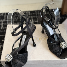 代购级Jimmy Choo 26ss 春夏 系列JC新款 高跟拖鞋 凉鞋模糊鞋履与珠宝配饰之间的界线 鲜 代购级Jimmy Choo 26ss 春夏 系列JC新款 高跟拖鞋 凉鞋模糊鞋履与珠宝配饰之间的界线 鲜
