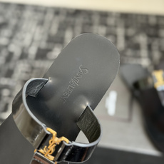 东莞代购级Saint Laurent圣罗兰、平板夹脚凉鞋 拖鞋 26ss 早春最新款、YSL、Logo字 东莞代购级Saint Laurent圣罗兰、平板夹脚凉鞋 拖鞋 26ss 早春最新款、YSL、Logo字