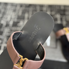东莞代购级Saint Laurent圣罗兰、平板夹脚凉鞋 拖鞋 26ss 早春最新款、YSL、Logo字 东莞代购级Saint Laurent圣罗兰、平板夹脚凉鞋 拖鞋 26ss 早春最新款、YSL、Logo字