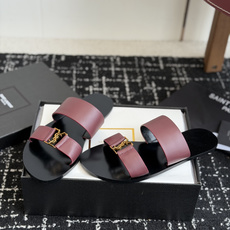 东莞代购级Saint Laurent圣罗兰、平板凉鞋 拖鞋 26ss 早春最新款、YSL、Logo字母扣 东莞代购级Saint Laurent圣罗兰、平板凉鞋 拖鞋 26ss 早春最新款、YSL、Logo字母扣