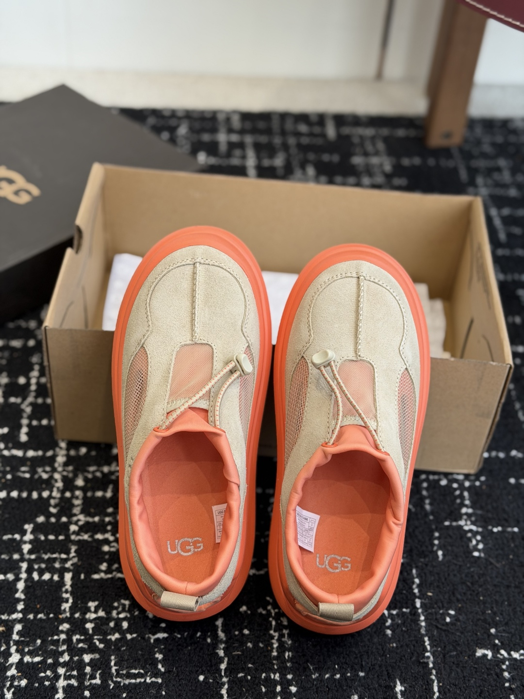 东莞代购级UGG Heritage Utility Axoid 经典再造网纱透气款情侣休闲鞋  真的把春