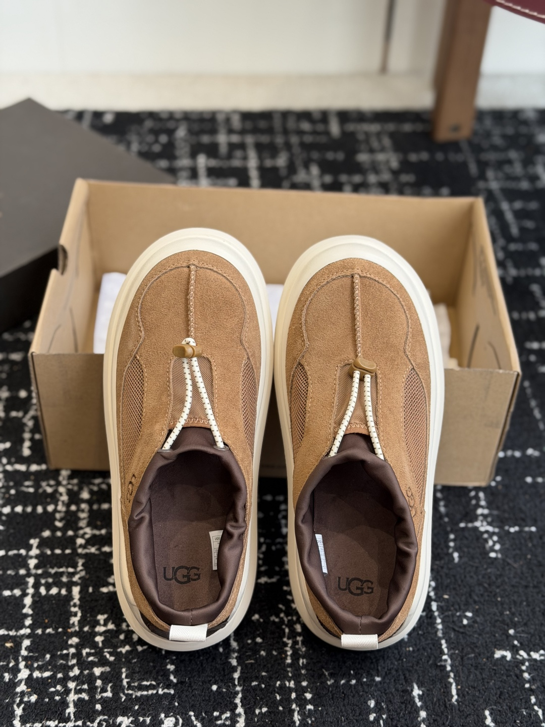 东莞代购级UGG Heritage Utility Axoid 经典再造网纱透气款情侣休闲鞋  真的把春