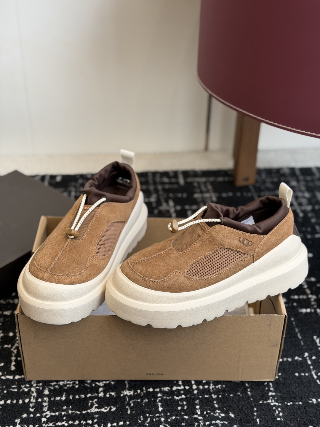 东莞代购级UGG Heritage Utility Axoid 经典再造网纱透气款情侣休闲鞋  真的把春