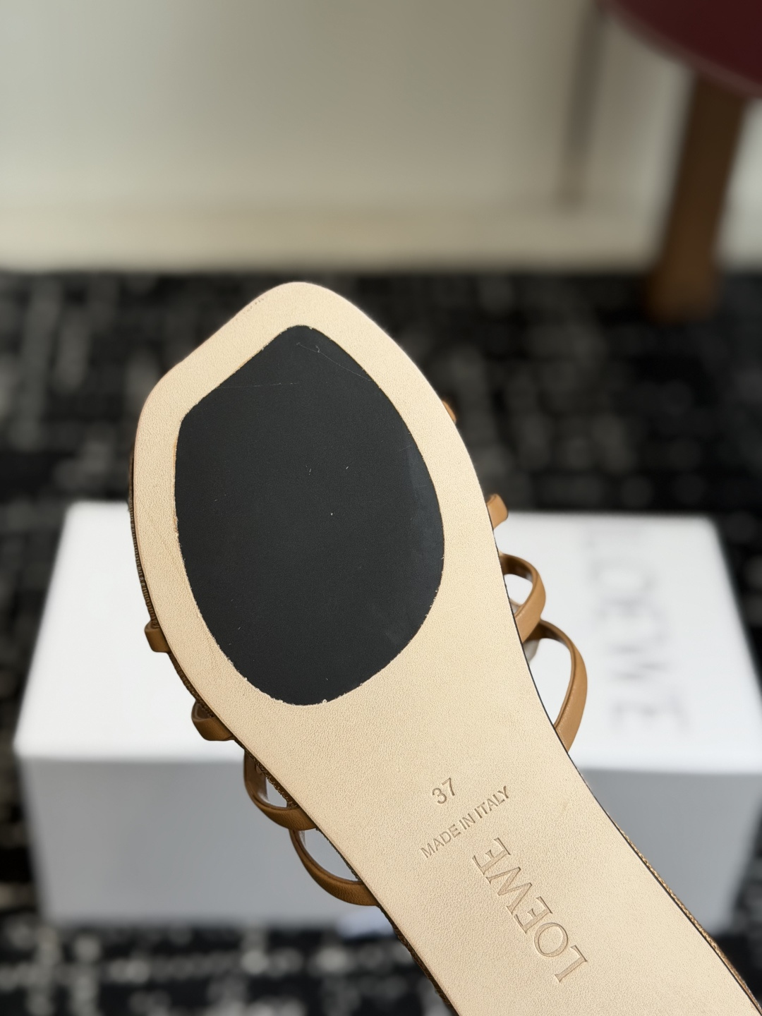 代购级LOEWE 罗意威 26ss 新款拖鞋小红书、外网火爆款 最近大热的一款拖鞋 超级可爱 时髦精绝对