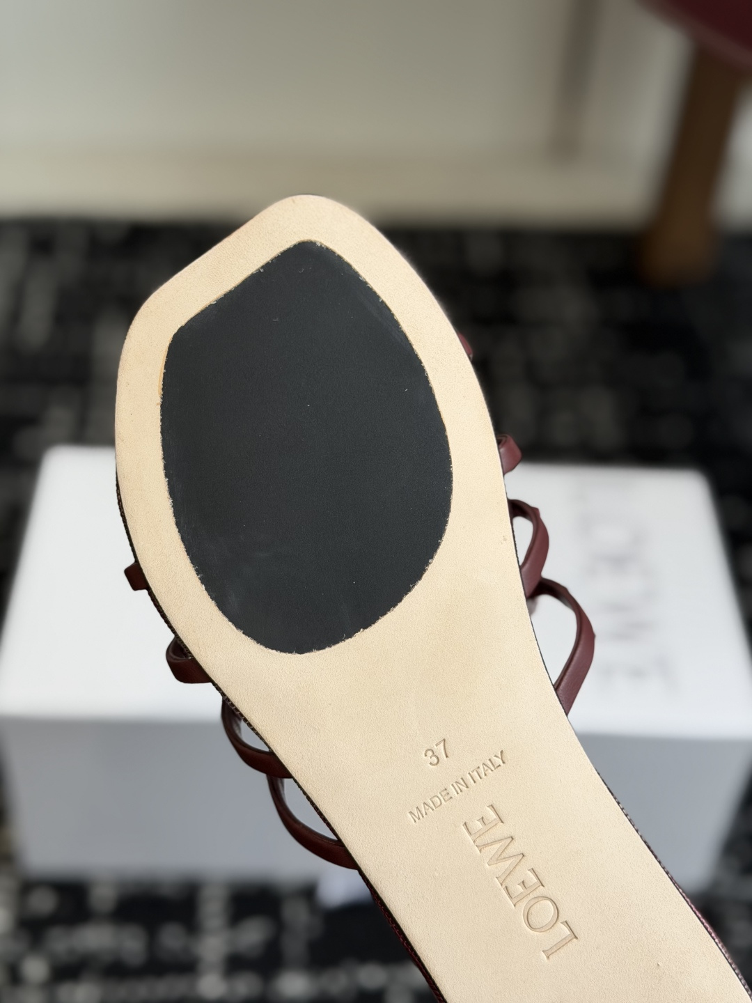 代购级LOEWE 罗意威 26ss 新款拖鞋小红书、外网火爆款 最近大热的一款拖鞋 超级可爱 时髦精绝对
