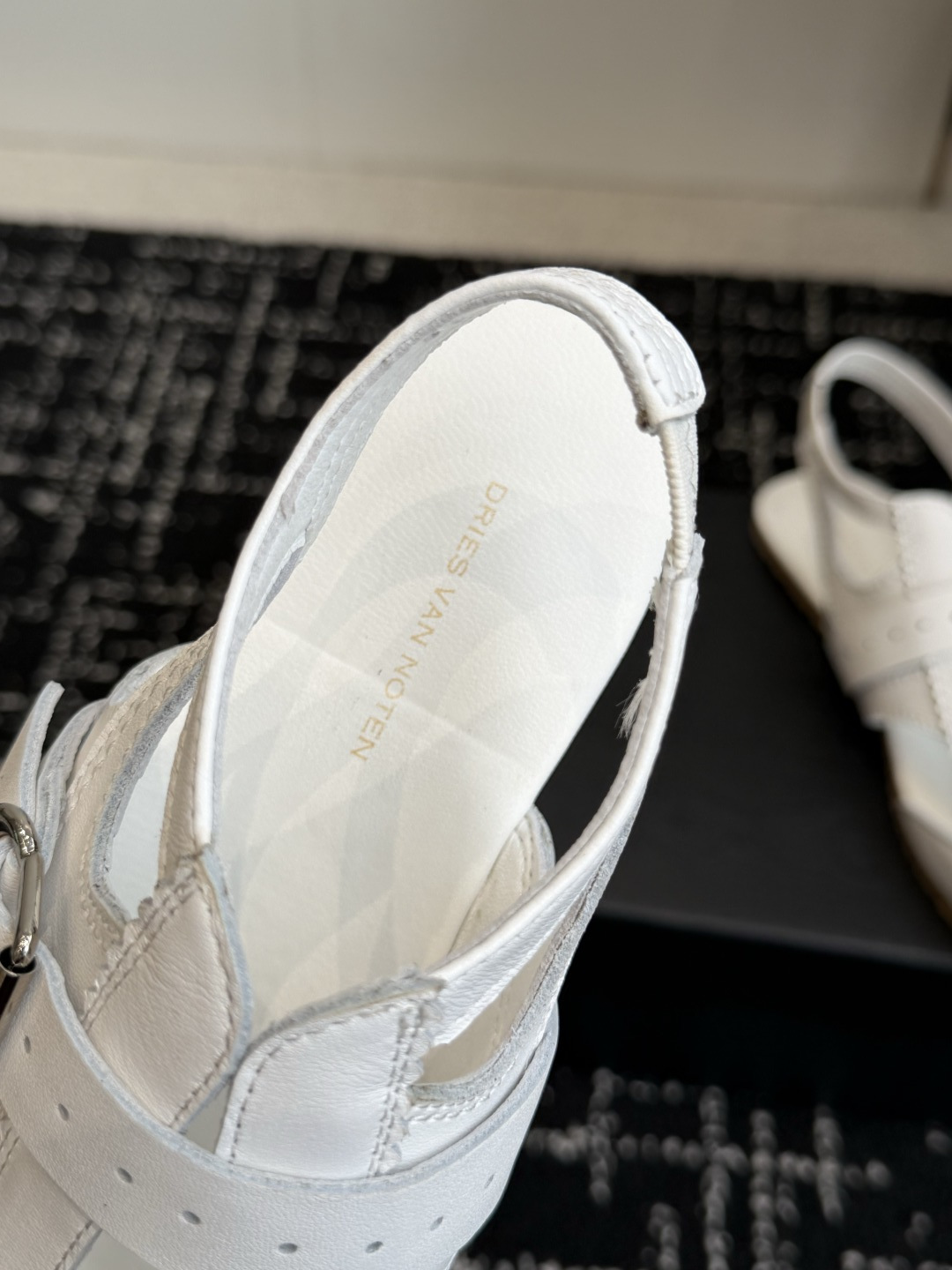 代购级Dries Van Noten·DVN 26ss 新款 情侣款 复古后空皮鞋dvn的后空鞋也太美了