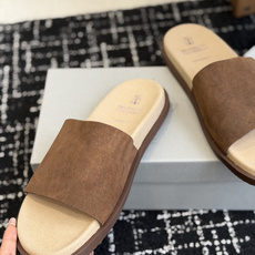 东莞代购级Brunello Cucinelli BC男士休闲凉拖鞋|此款凉拖鞋鞋面料采用意大利进口荔枝纹 东莞代购级Brunello Cucinelli BC男士休闲凉拖鞋|此款凉拖鞋鞋面料采用意大利进口荔枝纹