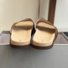 东莞代购级Brunello Cucinelli BC男士休闲凉拖鞋|此款凉拖鞋鞋面料采用意大利进口荔枝纹 东莞代购级Brunello Cucinelli BC男士休闲凉拖鞋|此款凉拖鞋鞋面料采用意大利进口荔枝纹