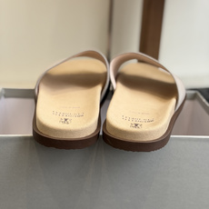 东莞代购级Brunello Cucinelli BC男士休闲凉拖鞋|此款凉拖鞋鞋面料采用意大利进口荔枝纹 东莞代购级Brunello Cucinelli BC男士休闲凉拖鞋|此款凉拖鞋鞋面料采用意大利进口荔枝纹