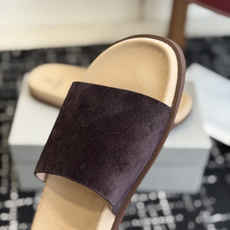 东莞代购级Brunello Cucinelli BC男士休闲凉拖鞋|此款凉拖鞋鞋面料采用意大利进口荔枝纹 东莞代购级Brunello Cucinelli BC男士休闲凉拖鞋|此款凉拖鞋鞋面料采用意大利进口荔枝纹