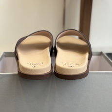 东莞代购级Brunello Cucinelli BC男士休闲凉拖鞋|此款凉拖鞋鞋面料采用意大利进口荔枝纹 东莞代购级Brunello Cucinelli BC男士休闲凉拖鞋|此款凉拖鞋鞋面料采用意大利进口荔枝纹