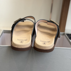 东莞代购级Brunello Cucinelli BC男士休闲凉拖鞋|此款凉拖鞋鞋面料采用意大利进口荔枝纹 东莞代购级Brunello Cucinelli BC男士休闲凉拖鞋|此款凉拖鞋鞋面料采用意大利进口荔枝纹