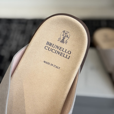 东莞代购级Brunello Cucinelli BC男士休闲凉拖鞋|此款凉拖鞋鞋面料采用意大利进口荔枝纹 东莞代购级Brunello Cucinelli BC男士休闲凉拖鞋|此款凉拖鞋鞋面料采用意大利进口荔枝纹
