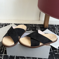 东莞代购级Brunello Cucinelli BC男士休闲凉拖鞋|此款凉拖鞋鞋面料采用意大利进口荔枝纹 东莞代购级Brunello Cucinelli BC男士休闲凉拖鞋|此款凉拖鞋鞋面料采用意大利进口荔枝纹