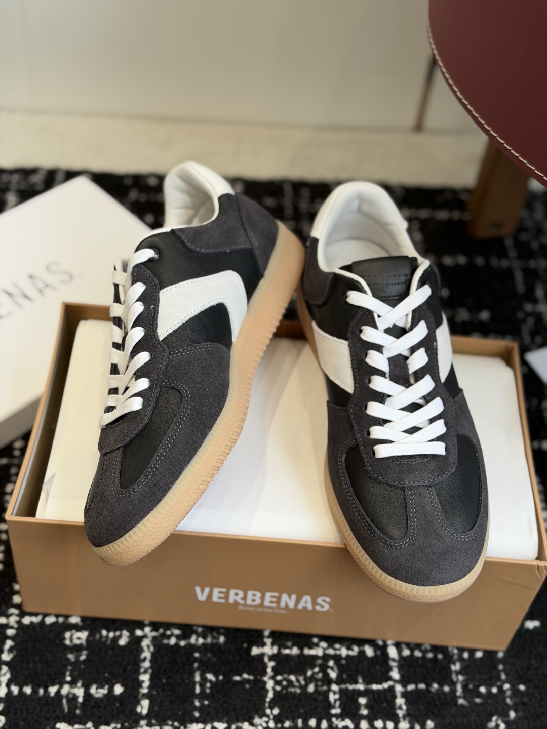 代购级Verbenas 26新色 情侣款  德训鞋 休闲 运动鞋材质：牛京/牛皮/布面，柔软细腻的特点与