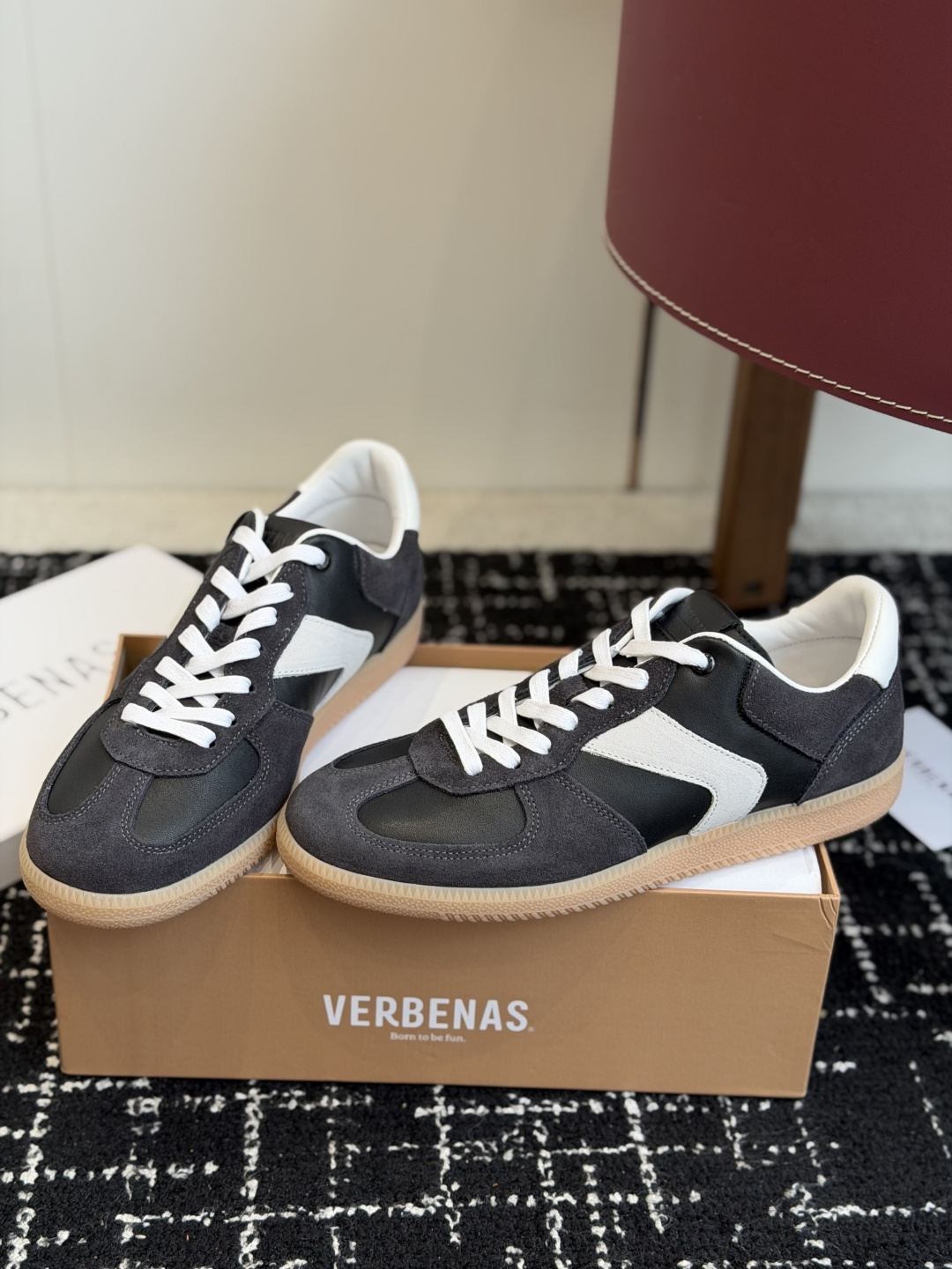 代购级Verbenas 26新色 情侣款  德训鞋 休闲 运动鞋材质：牛京/牛皮/布面，柔软细腻的特点与
