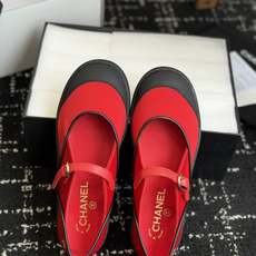 代购级CHANEL 香奈儿 26ss 春夏秀款 玛丽珍 休闲鞋 第一眼看上就被种草了根据天气变化自由穿 代购级CHANEL 香奈儿 26ss 春夏秀款 玛丽珍 休闲鞋 第一眼看上就被种草了根据天气变化自由穿