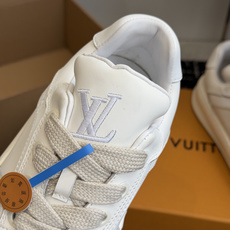 代购级(⚠️官网同步✈️盒包装)Louis vuitton路易威登 26ss 新色 板鞋 休闲鞋原版1: 代购级(⚠️官网同步✈️盒包装)Louis vuitton路易威登 26ss 新色 板鞋 休闲鞋原版1: