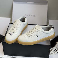 东莞代购级CHANEL 26ss 春夏度假系列运动鞋 老钱风休闲鞋原版购入开发 做货 经典设计 鞋面 东莞代购级CHANEL 26ss 春夏度假系列运动鞋 老钱风休闲鞋原版购入开发 做货 经典设计 鞋面