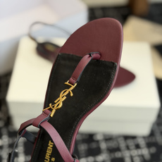 代购级Saint Laurent圣罗兰、平板夹脚凉鞋 26ss 早春最新款、YSL、Logo字母扣装饰 代购级Saint Laurent圣罗兰、平板夹脚凉鞋 26ss 早春最新款、YSL、Logo字母扣装饰