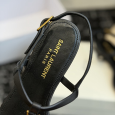 代购级Saint Laurent圣罗兰、平板夹脚凉鞋 26ss 早春最新款、YSL、Logo字母扣装饰 代购级Saint Laurent圣罗兰、平板夹脚凉鞋 26ss 早春最新款、YSL、Logo字母扣装饰