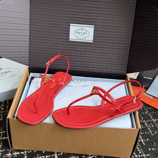 东莞代购级(注意细节 非市场普通版本)Prada 普拉达 26ss 春夏新款 夹脚 系带凉鞋 简约凉鞋 东莞代购级(注意细节 非市场普通版本)Prada 普拉达 26ss 春夏新款 夹脚 系带凉鞋 简约凉鞋