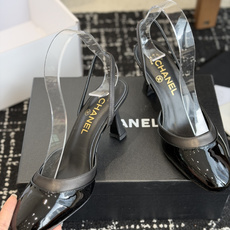 代购级CHANEL 香奈儿 26ss 春夏秀款 后空 凉鞋 第一眼看上就被种草了根据天气变化自由穿搭!套 代购级CHANEL 香奈儿 26ss 春夏秀款 后空 凉鞋 第一眼看上就被种草了根据天气变化自由穿搭!套