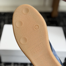 代购级MaisonMargiela MM6 马吉拉 26新色 德训鞋 休闲 运动鞋原版购入开发 做货 鬼 代购级MaisonMargiela MM6 马吉拉 26新色 德训鞋 休闲 运动鞋原版购入开发 做货 鬼