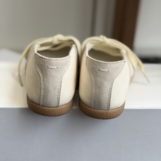 代购级MaisonMargiela MM6 马吉拉 26新色 玛丽珍休闲鞋原版购入开发 做货 鬼才设计师 代购级MaisonMargiela MM6 马吉拉 26新色 玛丽珍休闲鞋原版购入开发 做货 鬼才设计师