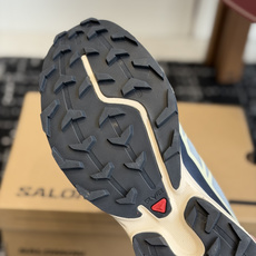 东莞代购级SALOMON XT-6,真的是户外与潮流圈的双料王炸选手!今天带大家扒一扒这双鞋的细节,看完 东莞代购级SALOMON XT-6,真的是户外与潮流圈的双料王炸选手!今天带大家扒一扒这双鞋的细节,看完