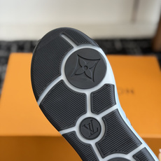 代购级LV 路易威登L家 驴牌最新Sprint 系列 厚底 网面 透气 休闲 运动鞋 跑鞋SPRINT运 代购级LV 路易威登L家 驴牌最新Sprint 系列 厚底 网面 透气 休闲 运动鞋 跑鞋SPRINT运