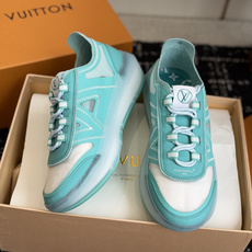 代购级LV 路易威登L家 驴牌最新Sprint 系列 厚底 网面 透气 休闲 运动鞋 跑鞋SPRINT运 代购级LV 路易威登L家 驴牌最新Sprint 系列 厚底 网面 透气 休闲 运动鞋 跑鞋SPRINT运