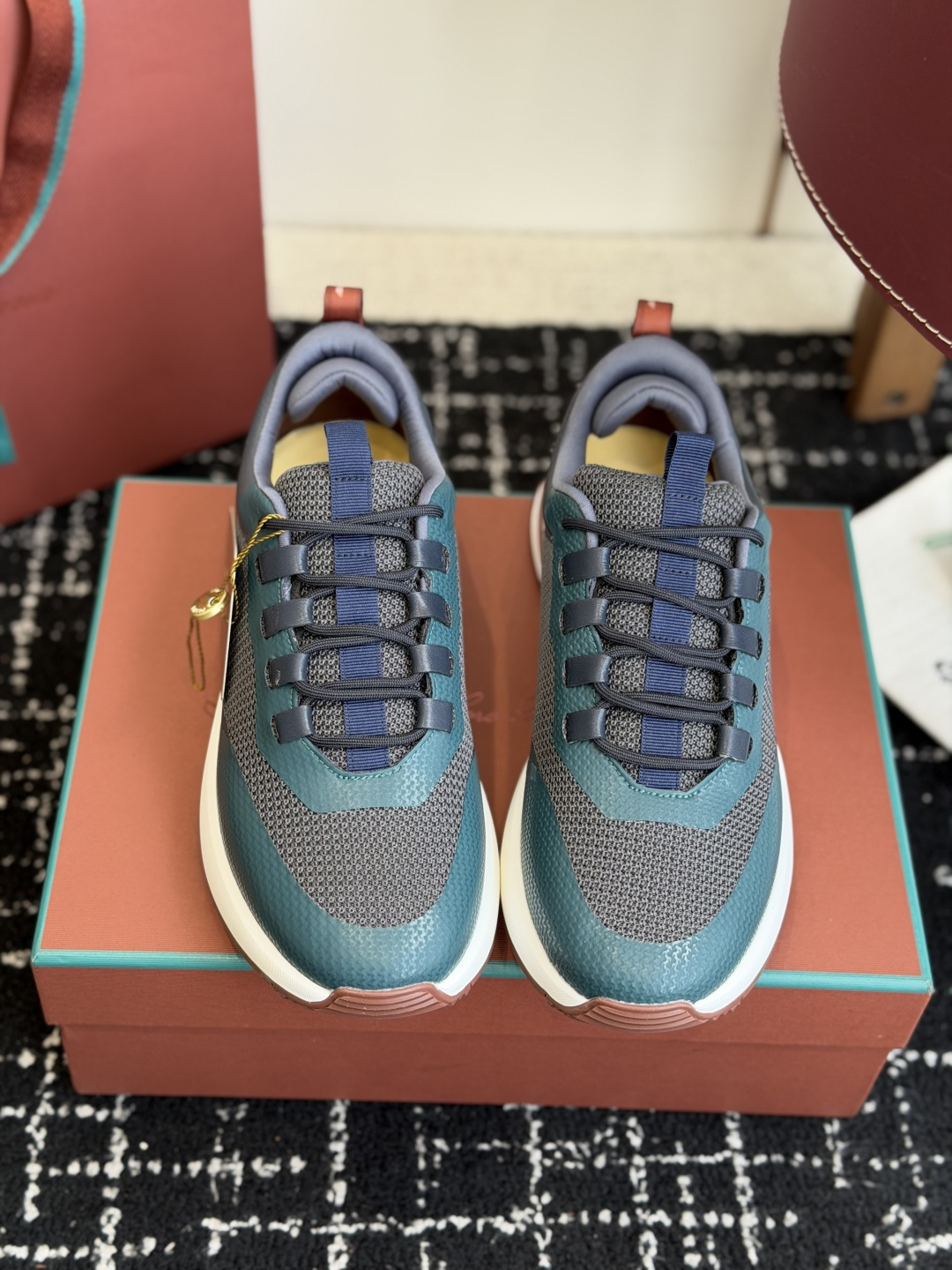 代购级LP 家新品   Loro Piana 诺悠 翩雅   Cairn Walk 情侣款运动鞋老爹鞋 