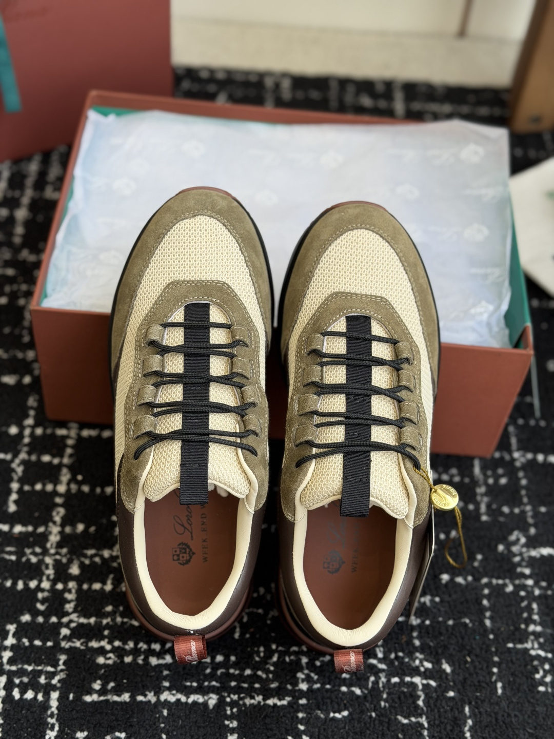 代购级LP 家新品   Loro Piana 诺悠 翩雅   Cairn Walk 情侣款运动鞋老爹鞋 