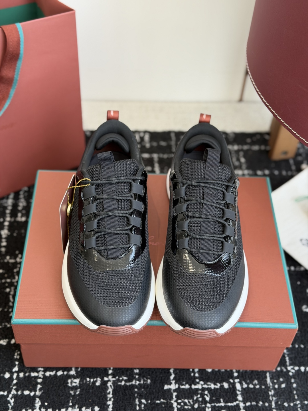 代购级LP 家新品   Loro Piana 诺悠 翩雅   Cairn Walk 情侣款运动鞋老爹鞋 