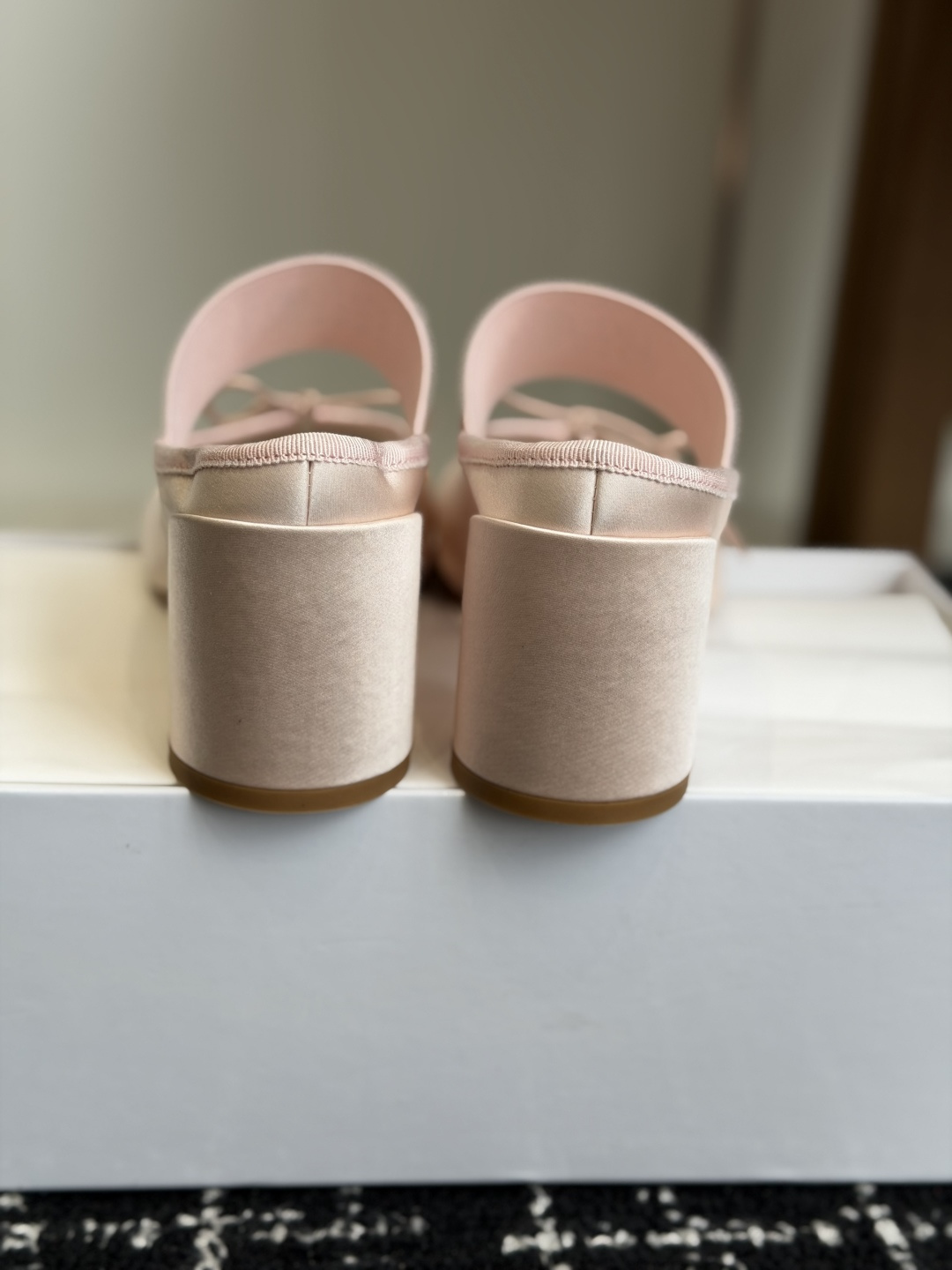 代购级Maison Margiela丨MM6马吉拉26ss新款松紧绑带款 芭蕾舞鞋 高跟鞋原版开模双层真 代购级Maison Margiela丨MM6马吉拉26ss新款松紧绑带款 芭蕾舞鞋 高跟鞋原版开模双层真