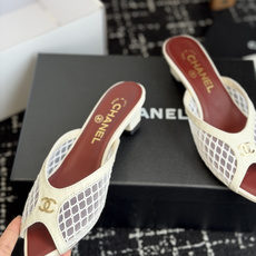 代购级Chanel26ss夏季新款网面尖头高跟穆勒凉拖网面低跟穆勒拖,以品牌标志性的双C标识搭配通透网面 代购级Chanel26ss夏季新款网面尖头高跟穆勒凉拖网面低跟穆勒拖,以品牌标志性的双C标识搭配通透网面